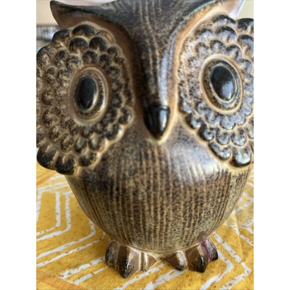 OMC Potteries Ceramic Owl Figurine 1960's Brown Folk Art Big Eyes Vintage - Picture 4 of 5